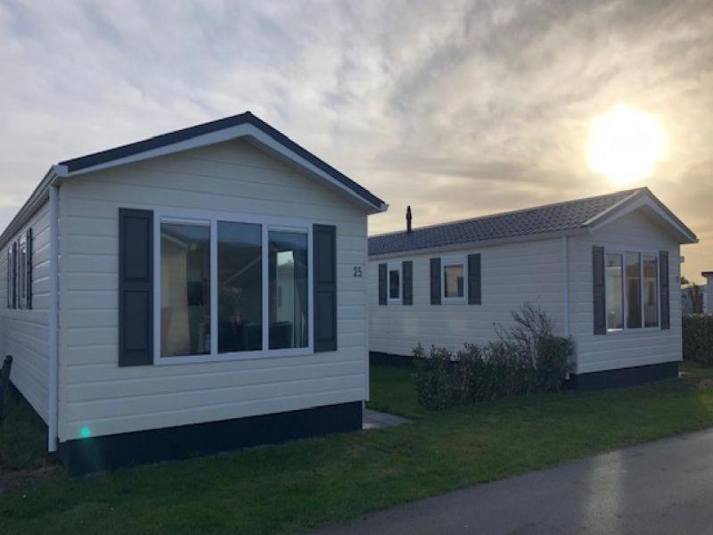 Вилла Camping Oase, Zanddijk 75 Юлианадорп Экстерьер фото